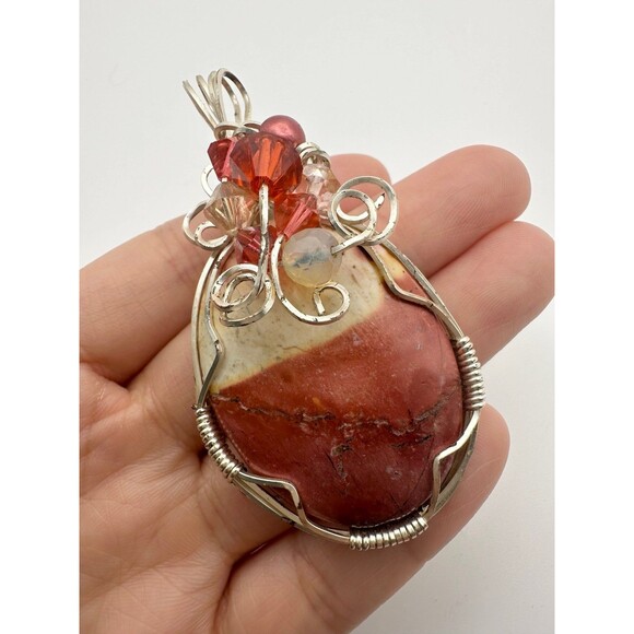 Handcrafted semi gemstone Pendant - Picture 2 of 4